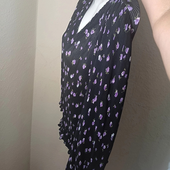 Zara Black and Pink Patterned Blouse - Picture 2 of 13